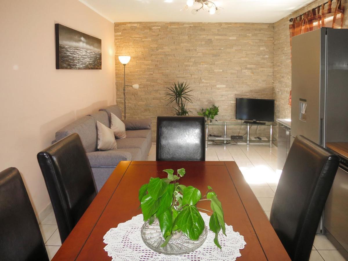 Donji Karin Holiday Home Bacani - Zad750 By Interhome מראה חיצוני תמונה